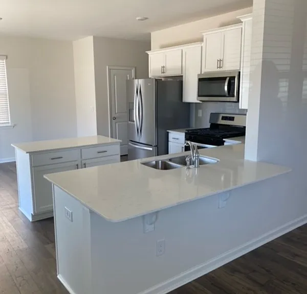4310 Remington Ave — Photo 6
