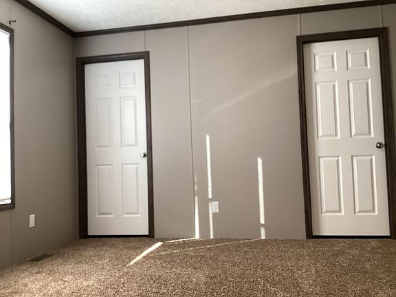 5th image of 2907 Green Ct #573