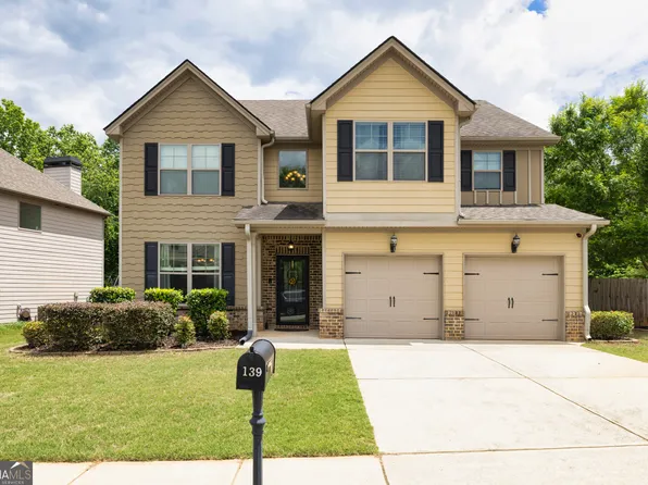 139 Village Park Dr, Newnan, GA 30265