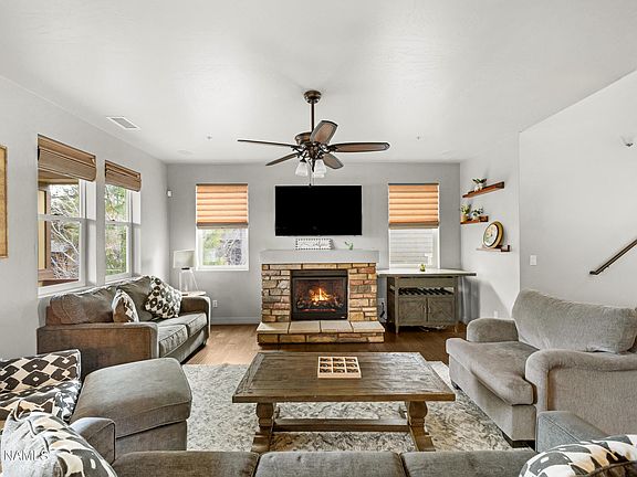 5th image of 3196 S Marryvale Ln