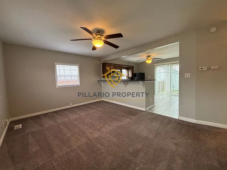 2224 S Keystone Ave — Photo 6