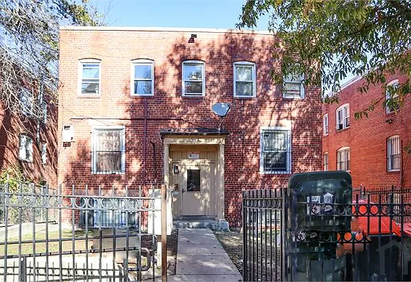 3 bed, $2,549 — Photo 4