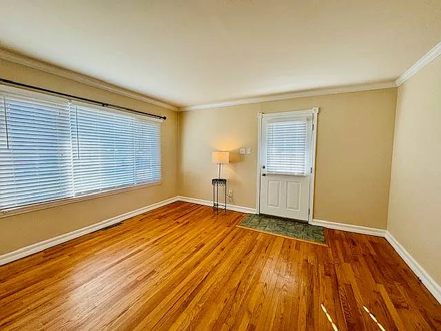 1132 Troy Schenectady Rd #1 — Photo 5