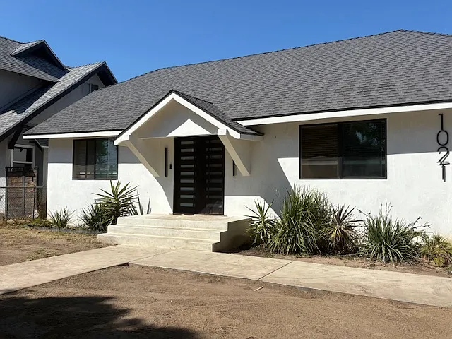 3 bed, 1232 sqft, $4,000 — Photo 1