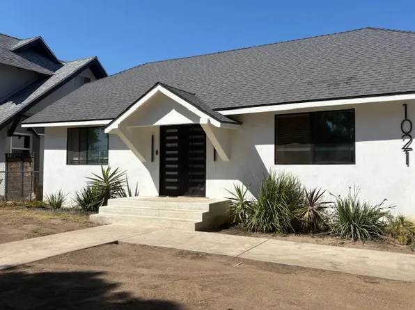 1021 W 77th St, Los Angeles, CA 90044