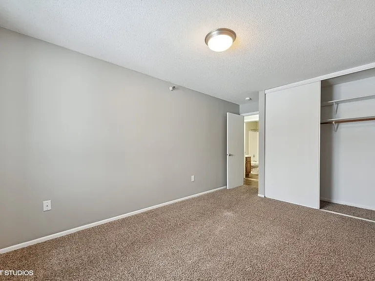 Reserve Eden Prairie — Photo 42