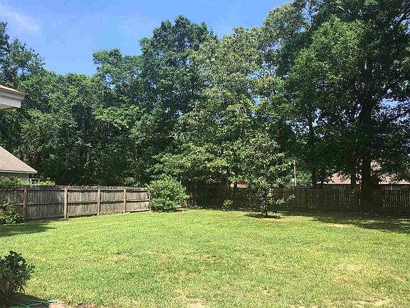 2nd image of 11613 Wakefield Dr