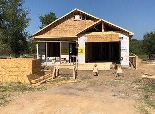 513 Kubin St, Bryan, TX 77803