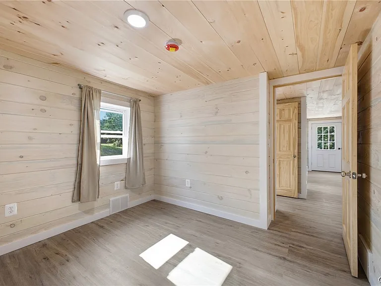 1255 County Route 9 — Photo 10