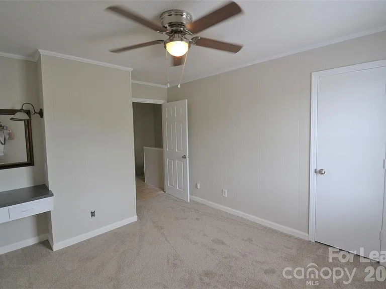 106 Durham Rd — Photo 16