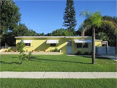 1st image of 916 Poinsettia Dr