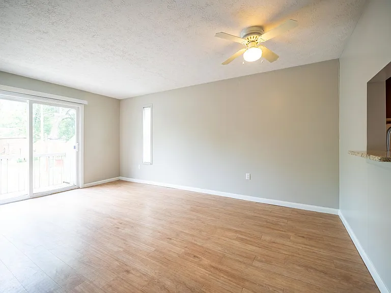 Grandview Passage — Photo 32
