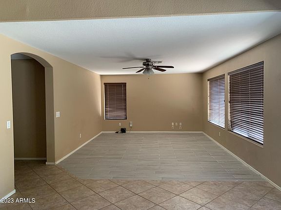 4th image of 15844 S 17th Dr