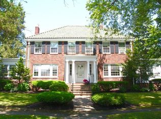 40 Glendale Rd, Marblehead, MA 01945