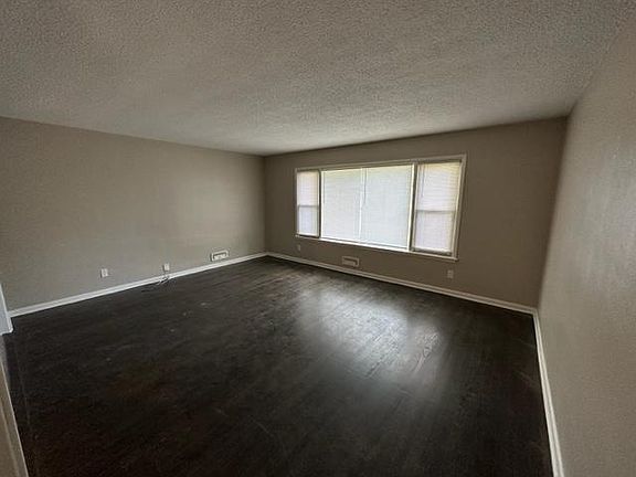 5th image of 10155 W Cleveland Ave #10155