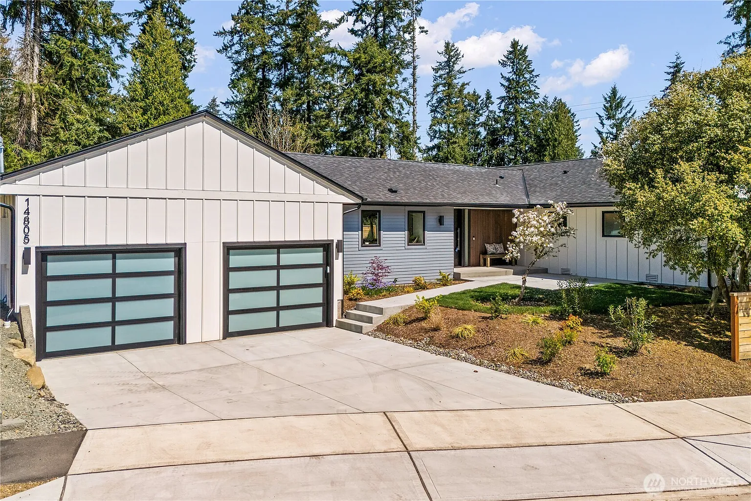 8320 NE 148th Place photo 1
