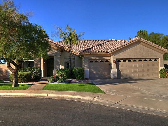 5th image of 3830 S Vista Pl