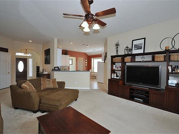 5th image of 12827 Sherlock Acres Dr