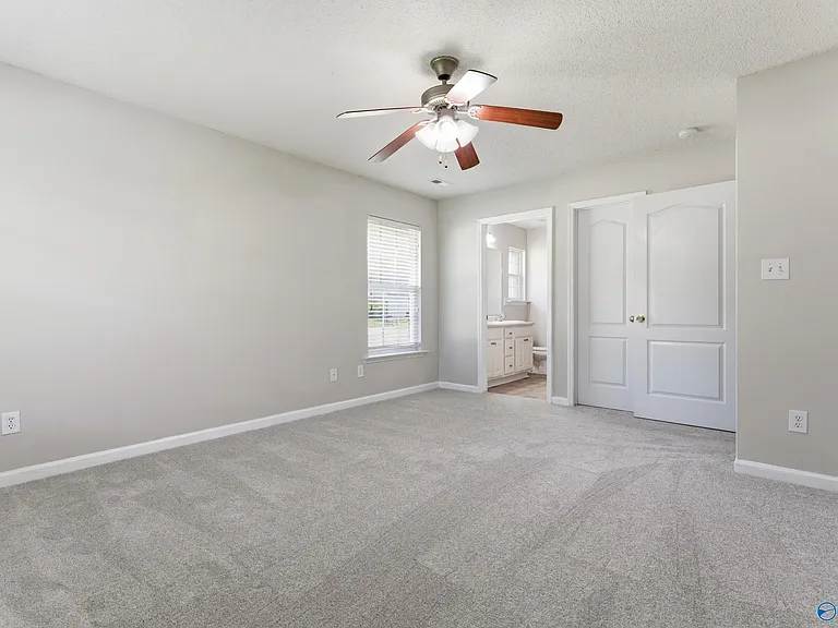 226 Shadow Ct SW — Photo 12
