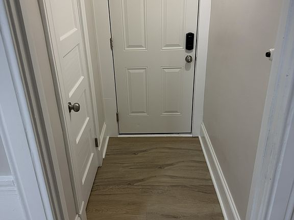 4th image of 116 Wallace St #1