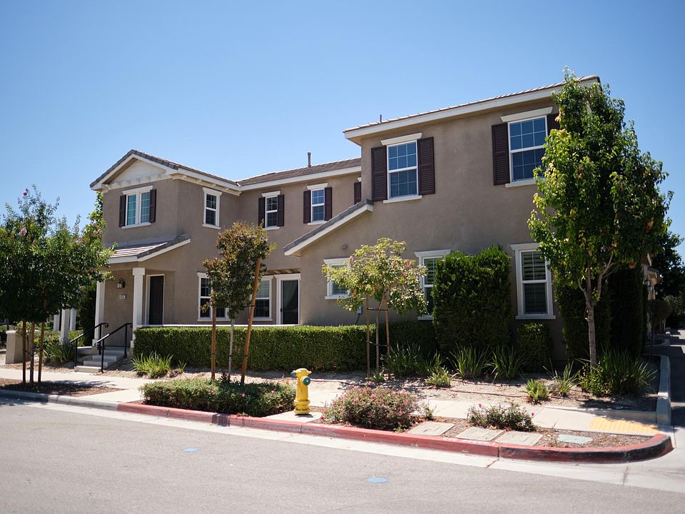 1st image of 6055 Snapdragon St