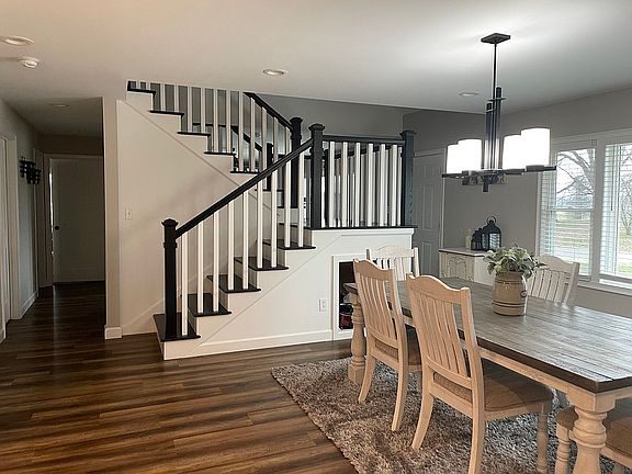 Dinning room and stairs 