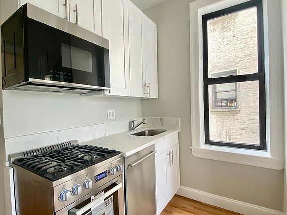 4th image of 361 Ocean Ave #B1