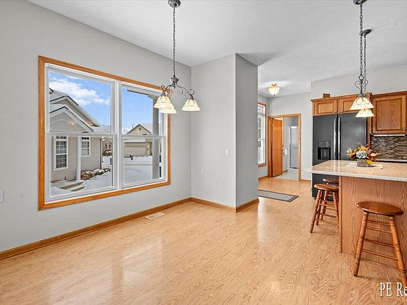 4th image of 1129 Kensington St NW