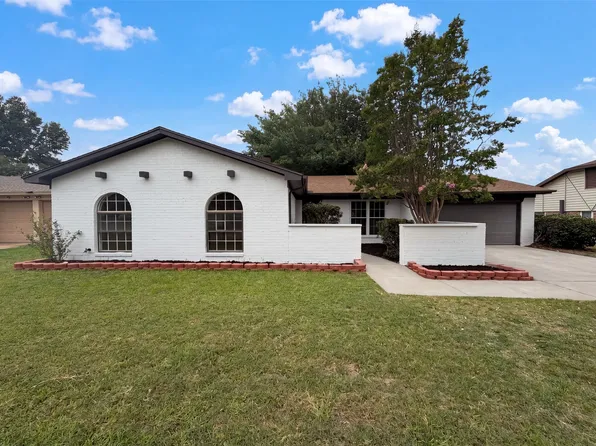 3729 Venice Dr, North Richland Hills, TX 76180