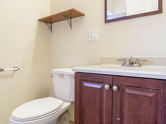 5th image of 3510 W Cortland St #4N