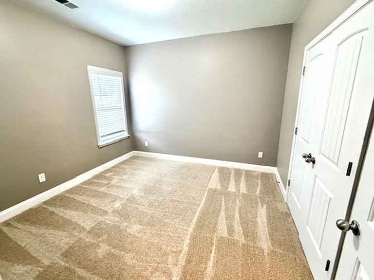 6321 Darwood Dr — Photo 9