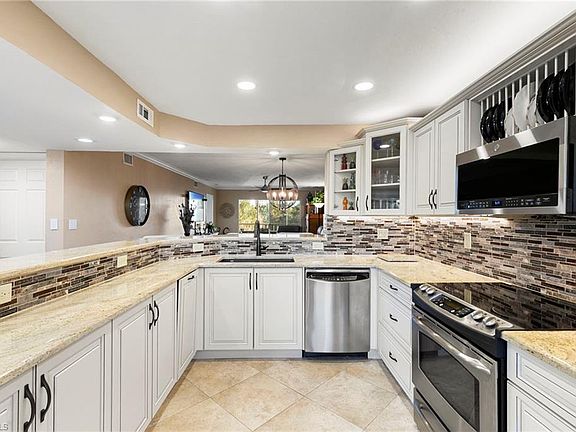 4th image of 380 Horse Creek DR #403