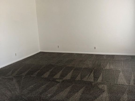2nd image of 3001 W Ohio Ave APT 18