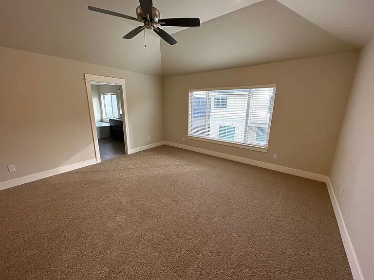 20589 SE Slate Ave — Photo 9