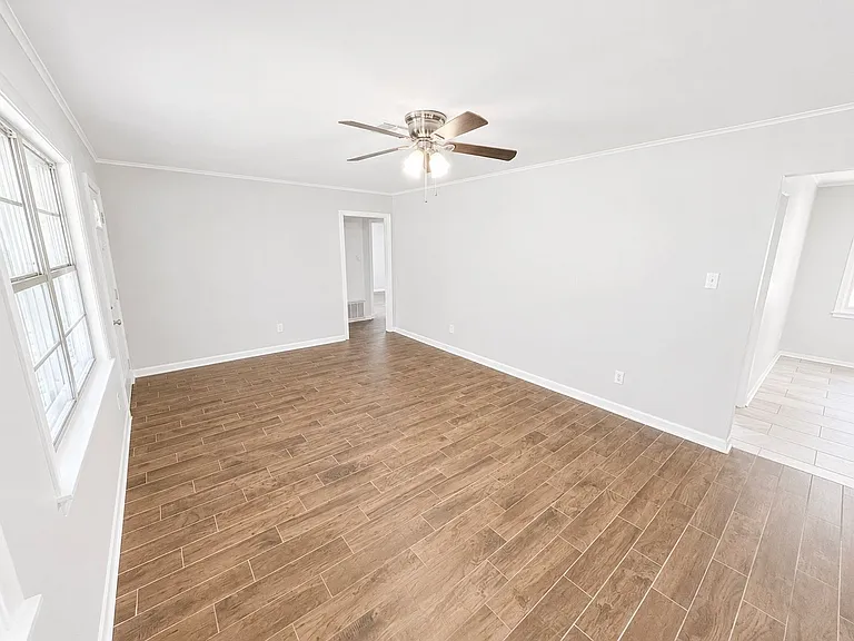 2538 Bolch St — Photo 2