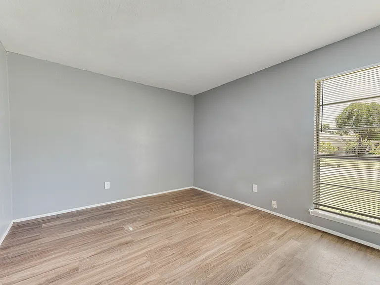 3108 Oak Hill Rd — Photo 12