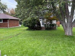 440 Hale St, Lakeshore, ON N0R1N0
