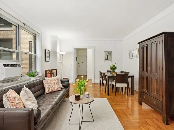 300 W 108th St APT 5D, Manhattan, NY 10025
