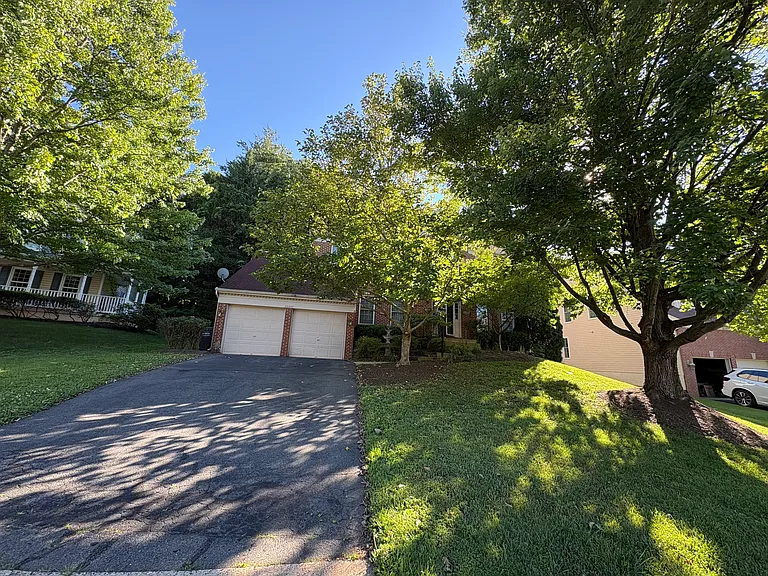 20449 Winfield Pl — Photo 27
