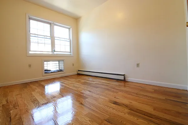 Rented by Cover Realty NYC | media 50