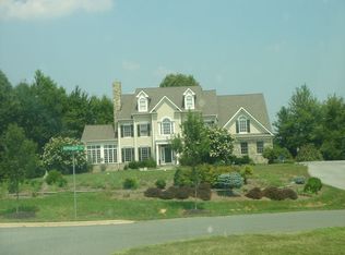 21635 Ripplemead Dr, Laytonsville, MD 20882