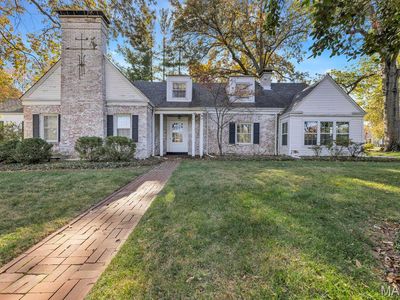 6 Lamertin Ln, Saint Louis, MO, 63122