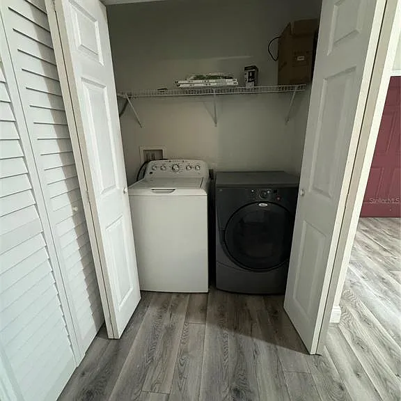 2880 Club Cortile Cir #B — Photo 4