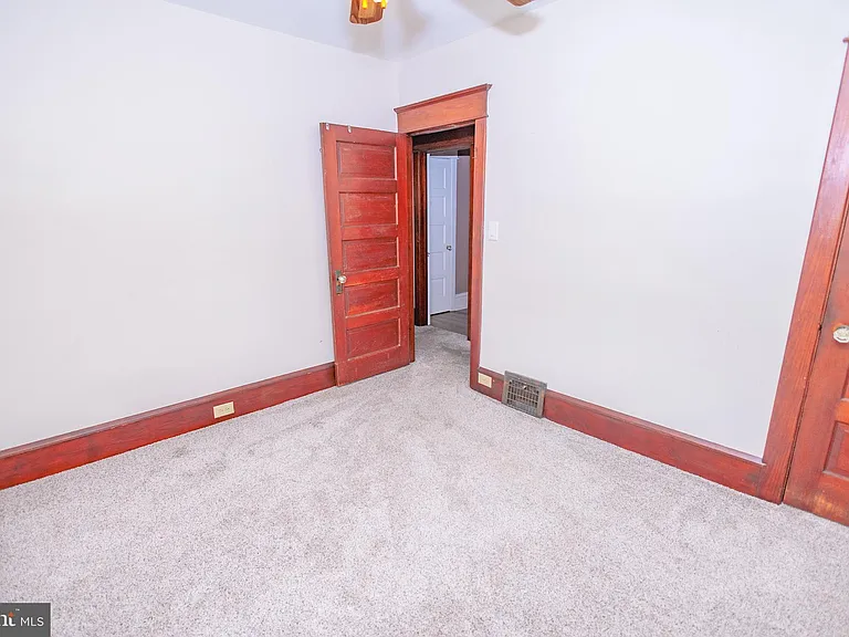 11 Sewell St #A — Photo 13