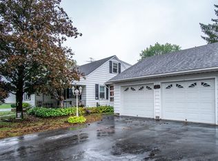 1454 Crescent Vischer Ferry Rd, Halfmoon, NY 12065