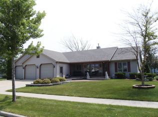 1709 Bayberry St, Appleton, WI 54915