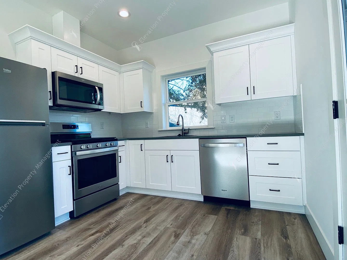 Modern 1 Bedroom ADU near Downtown Bend - utilities included! — Photo 2