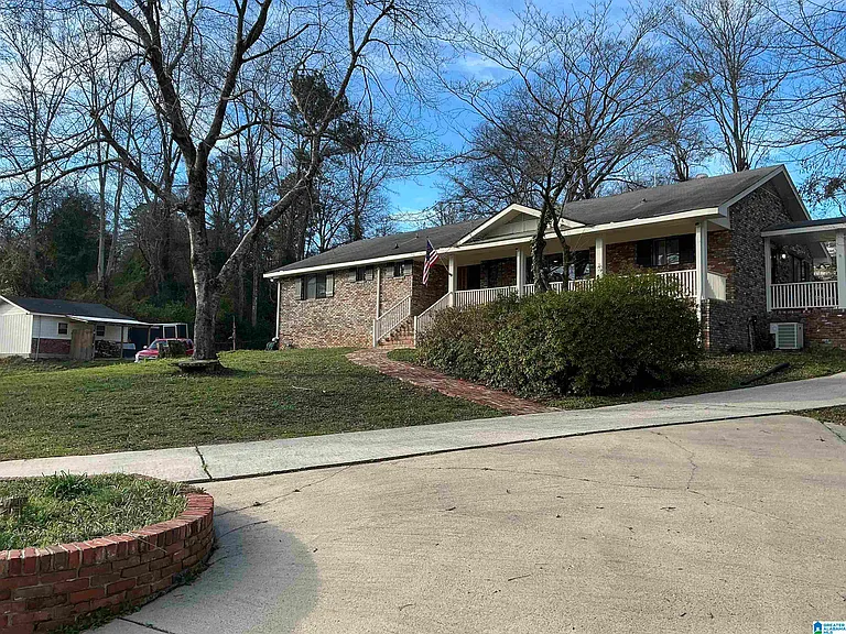 4866 Overton Rd — Photo 5