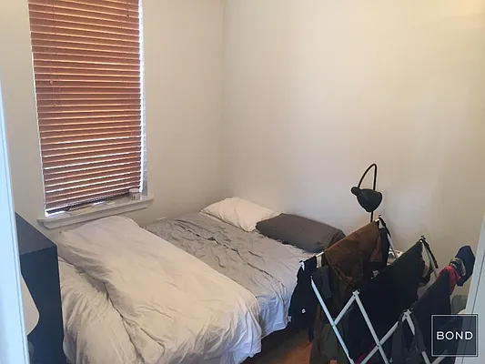 Rented by Bond New York | media 17