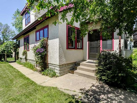 2nd image of 3928 42nd Ave S